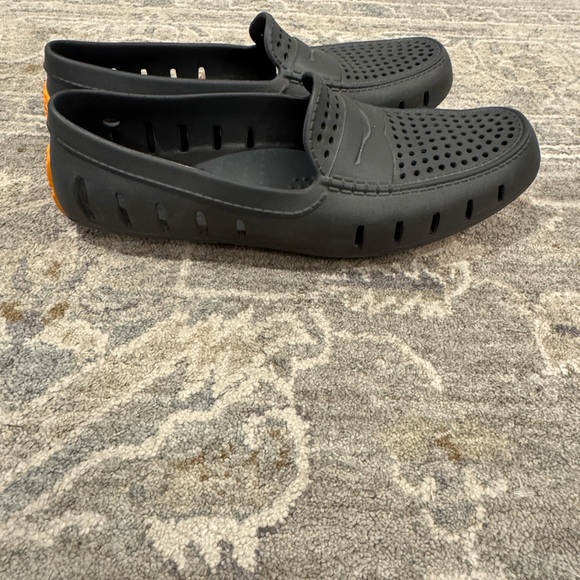 Sleek Black Perforated Loafers Sz 12 for Men- Waterproof! - Picture 2 of 5